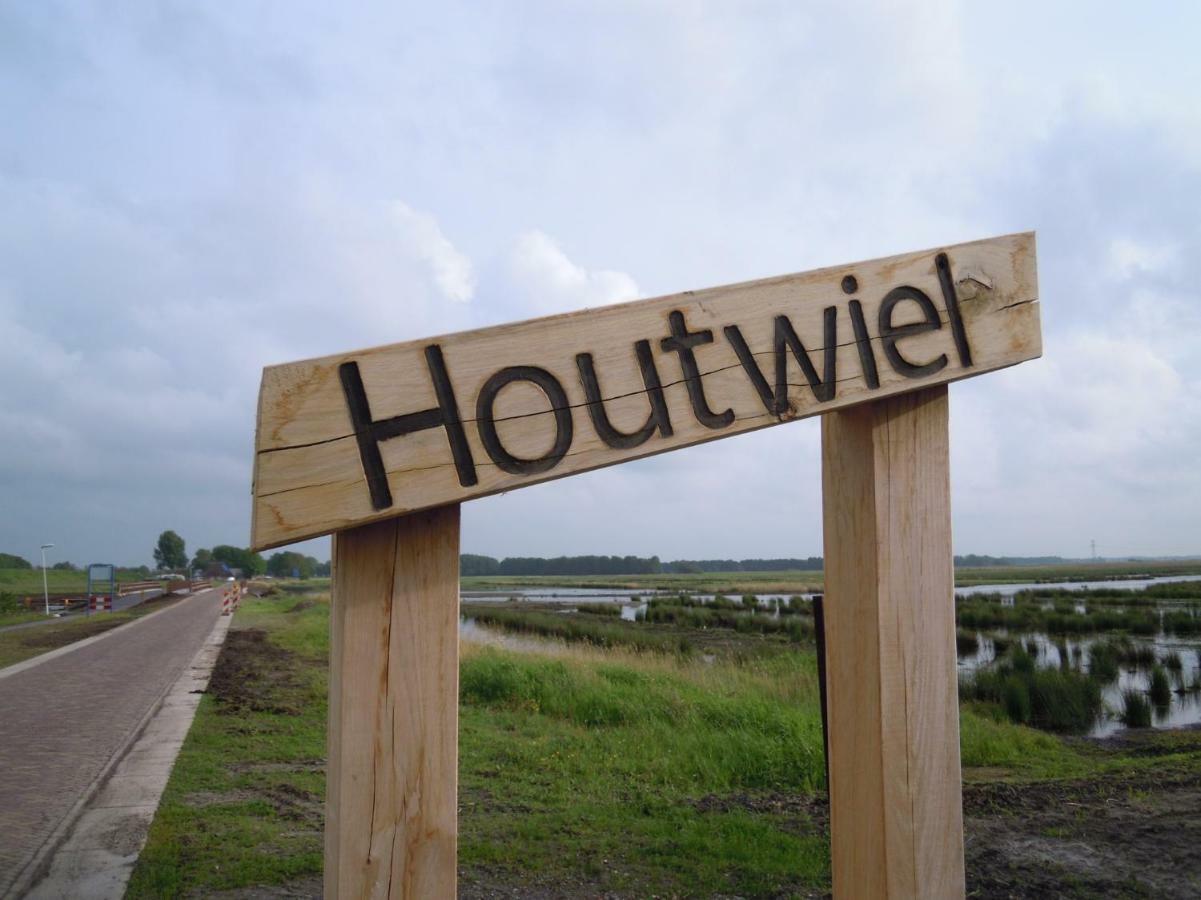 Bed En Breakfast De Houtwiel De Falom Exterior photo